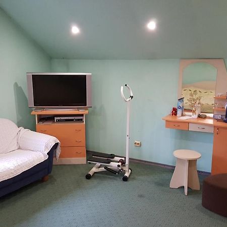 Casele Lena Bed & Breakfast Aldesti  Dış mekan fotoğraf