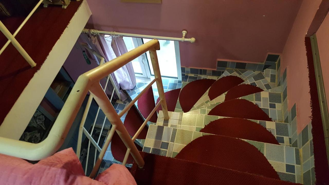 Casele Lena Bed & Breakfast Aldesti  Dış mekan fotoğraf
